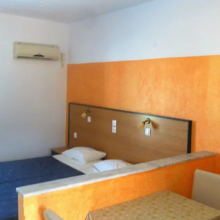 Aparthotel Paraschos Kos 4*