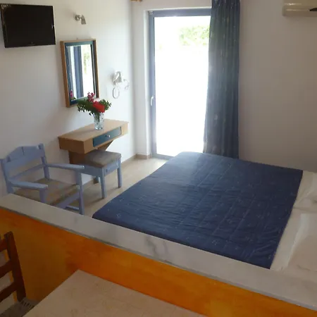 Hotel apartamentowy Paraschos Kos 2*