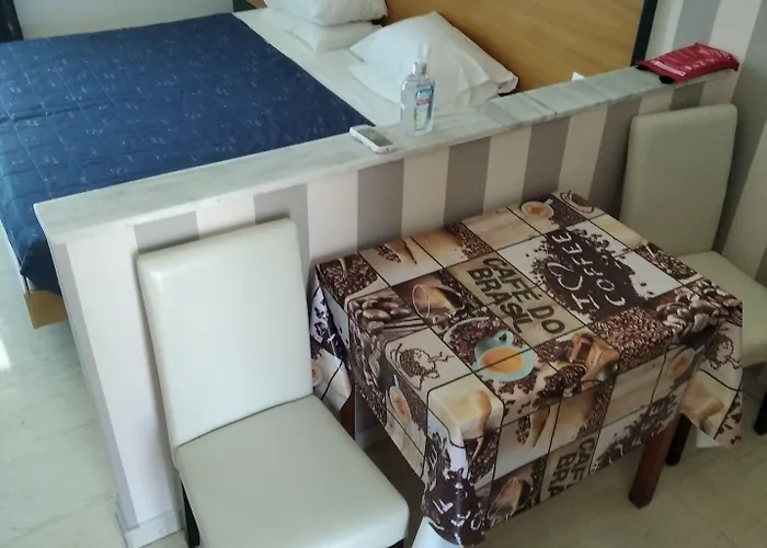 아파트호텔 Paraschos Kos